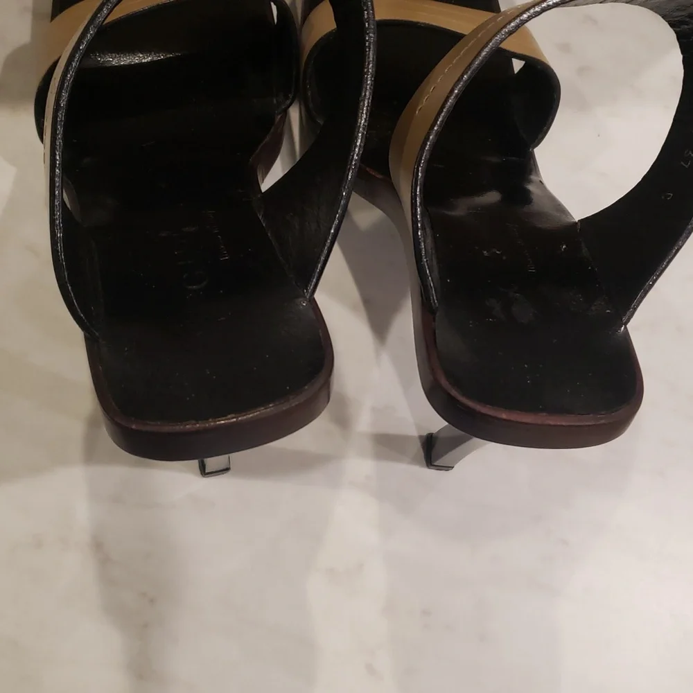 Gucci Leather Sandals Double Strap. 4" Heel Size 7 Tan Color - Picture 9 of 10